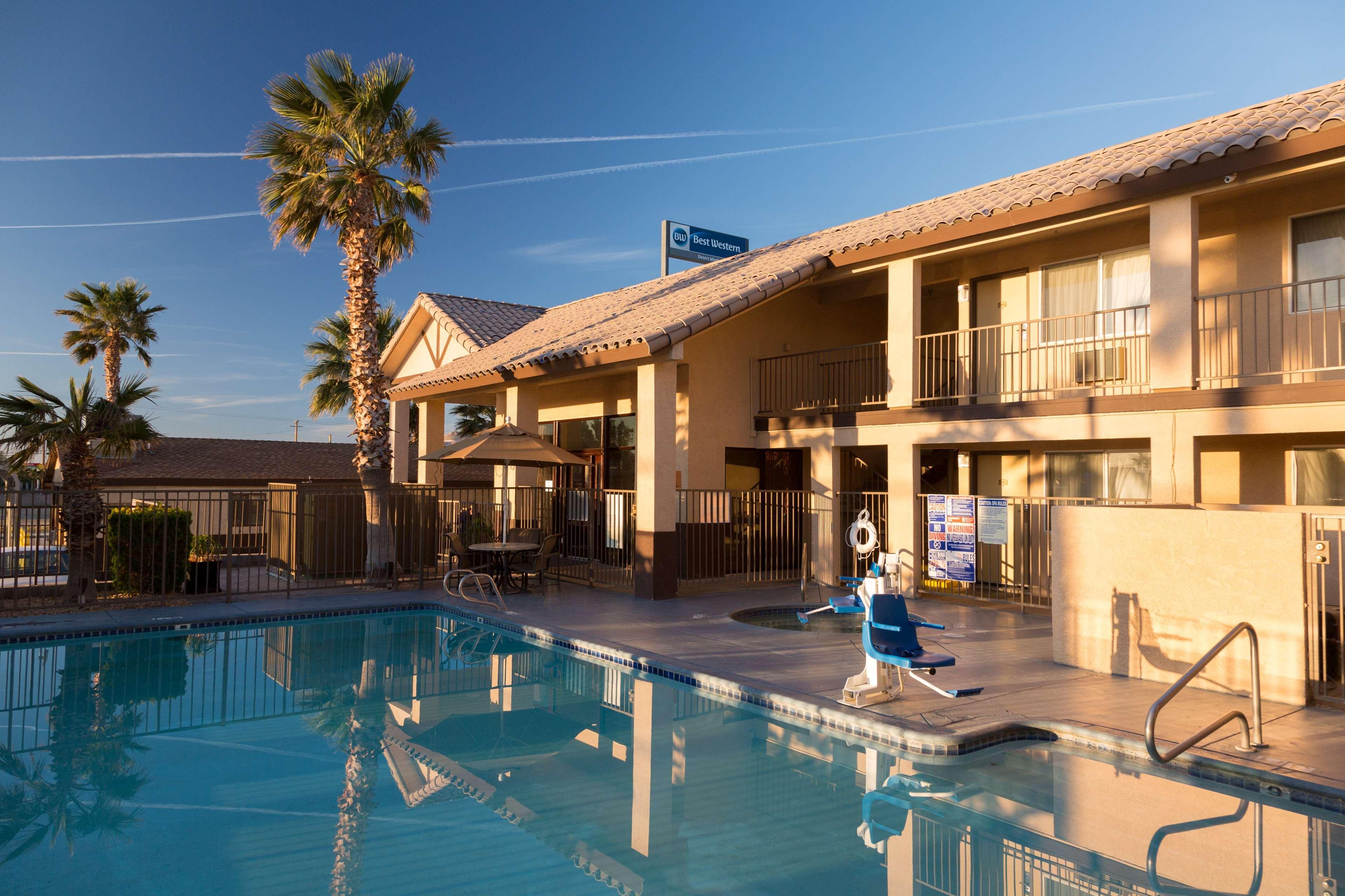 Best Western Desert Winds Otel Mojave Dış mekan fotoğraf